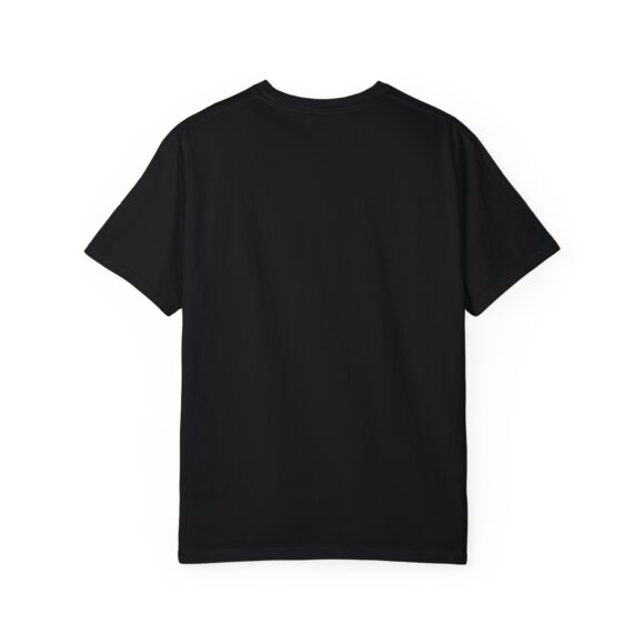 White ‘AUS TRALINE’ Colorblock Tee – Artsy Vibe for Street Fashion - Image 10